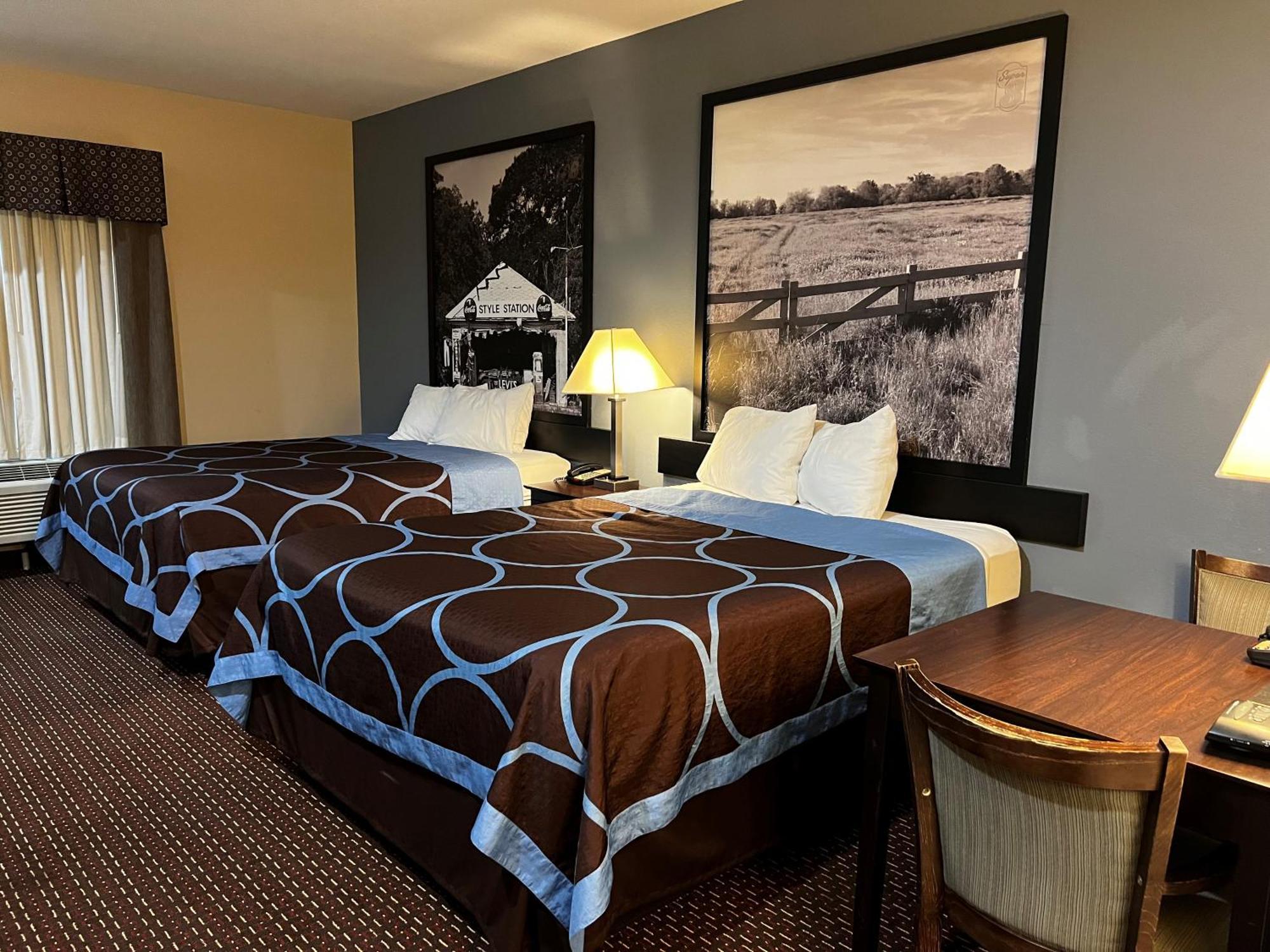 Motel Super 8 By Wyndham Center Exteriér fotografie