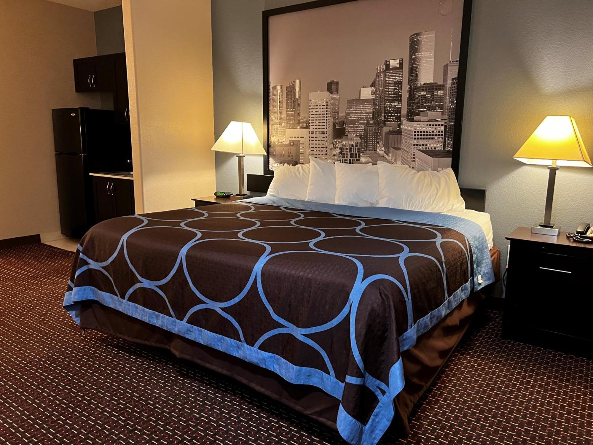 Motel Super 8 By Wyndham Center Exteriér fotografie